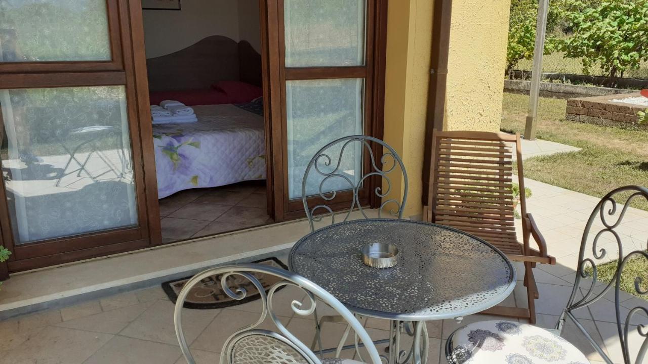 B&B Il Pizzagiallo Massa Martana Buitenkant foto