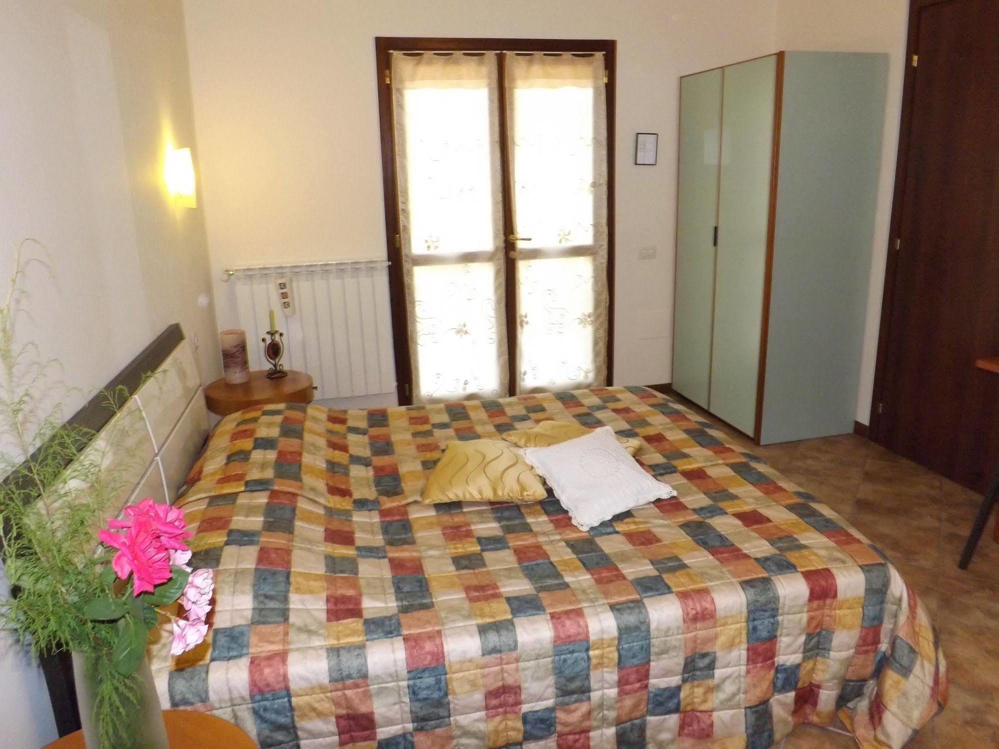 B&B Il Pizzagiallo Massa Martana Buitenkant foto